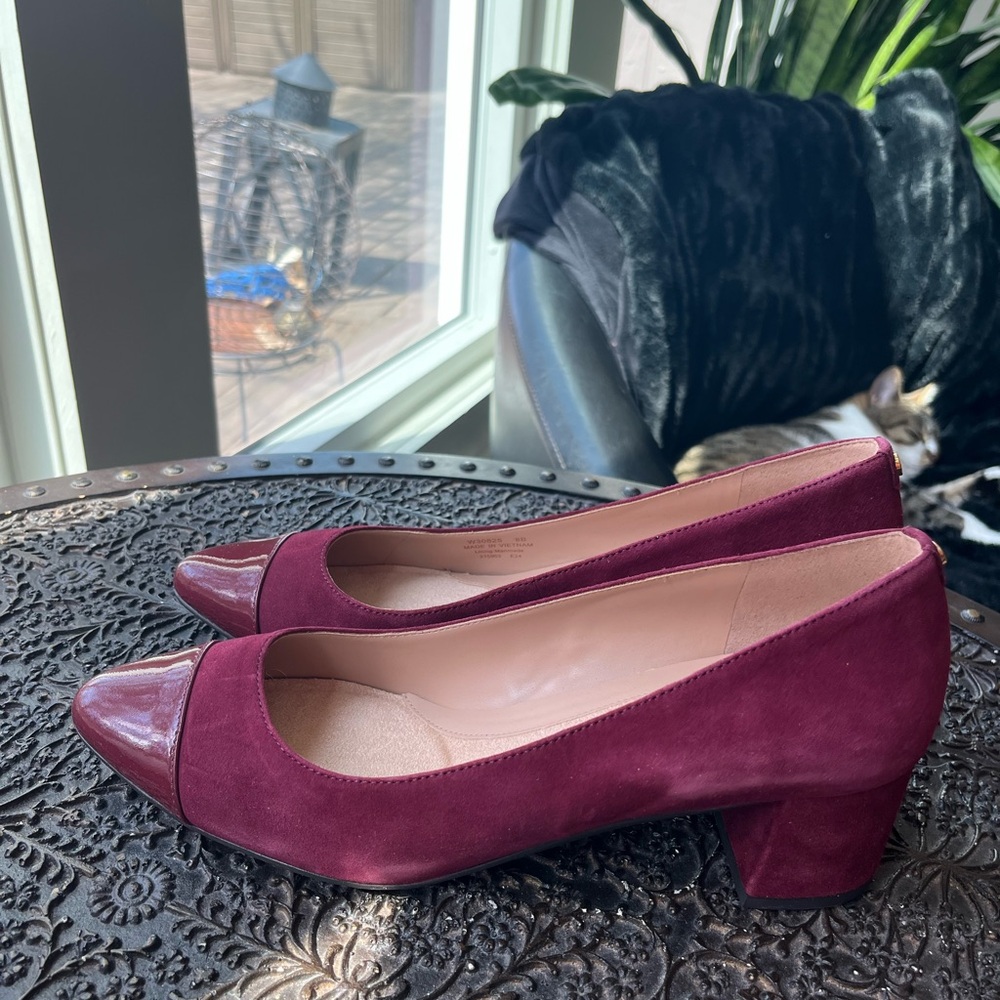 COLE HAAN THE GO-TO WATERPROOF BLOCK HEEL PUMPS IN BLACK CHERRY 8 - Picture 8 of 12